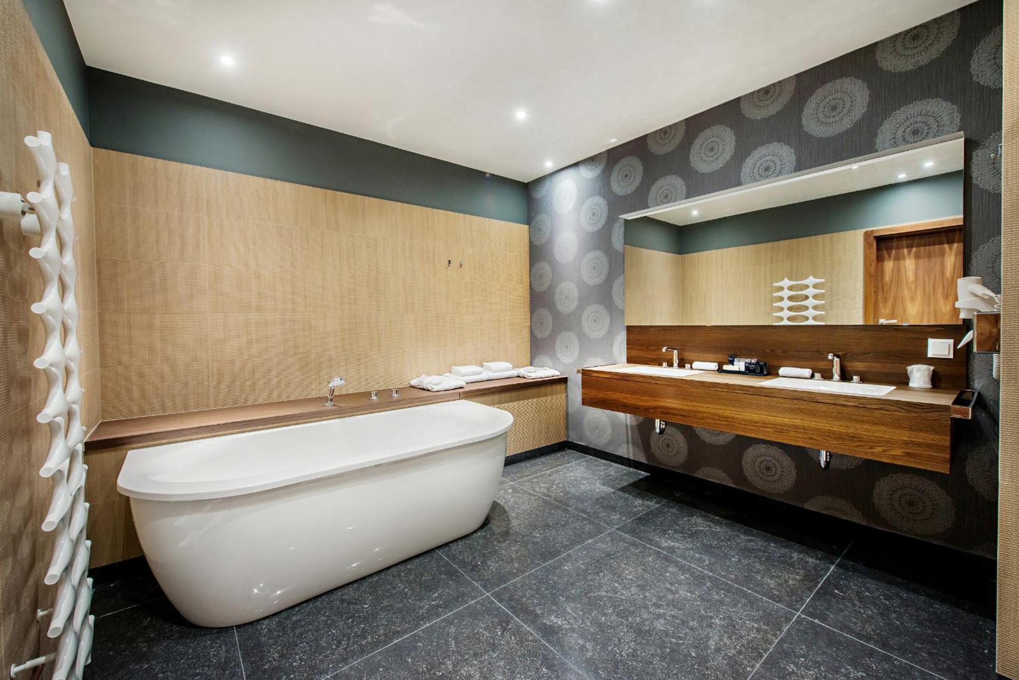 Suite Hotel